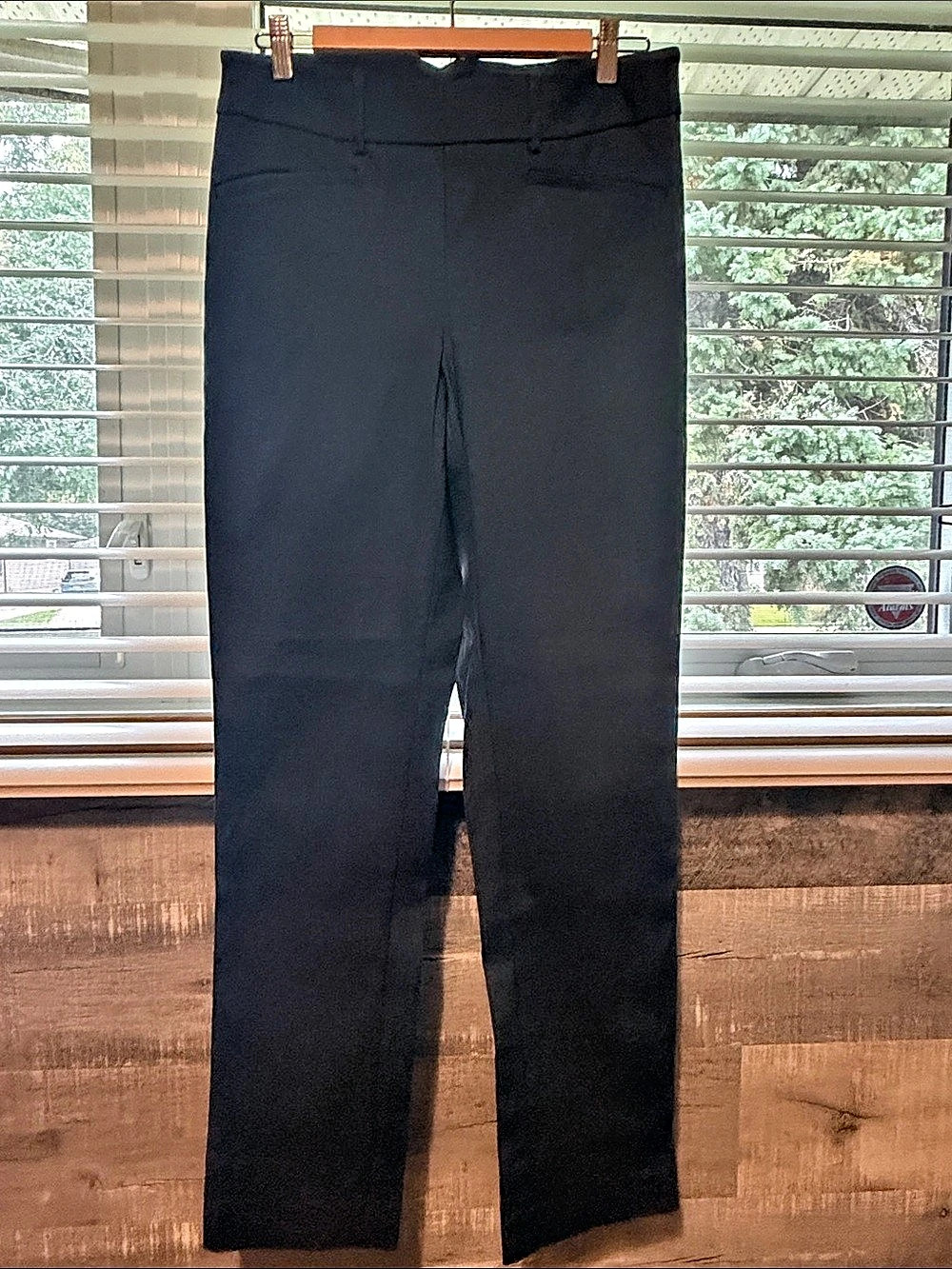 Reitmans Women's Straight-Leg Pants Navy Size 12 Like New